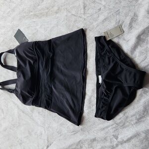 Nike swim mesh solid edge V back tankini 2 pieces set size M